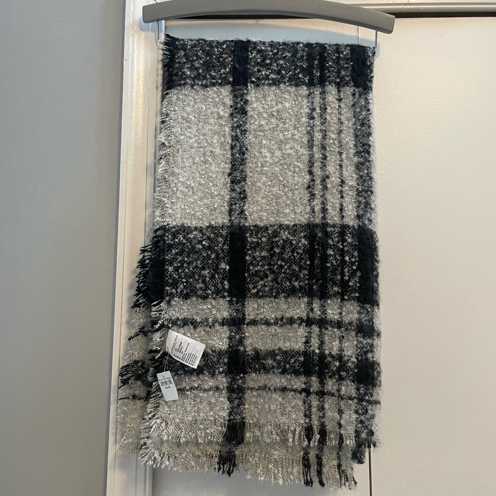 Oversized scarf